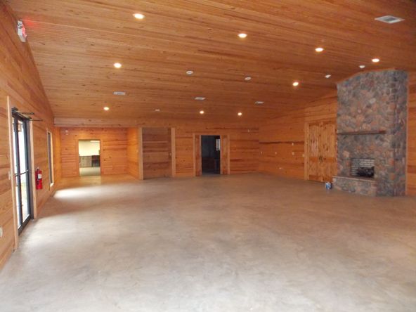 2005 Fairview Rd SW, Camden, AR 71701
